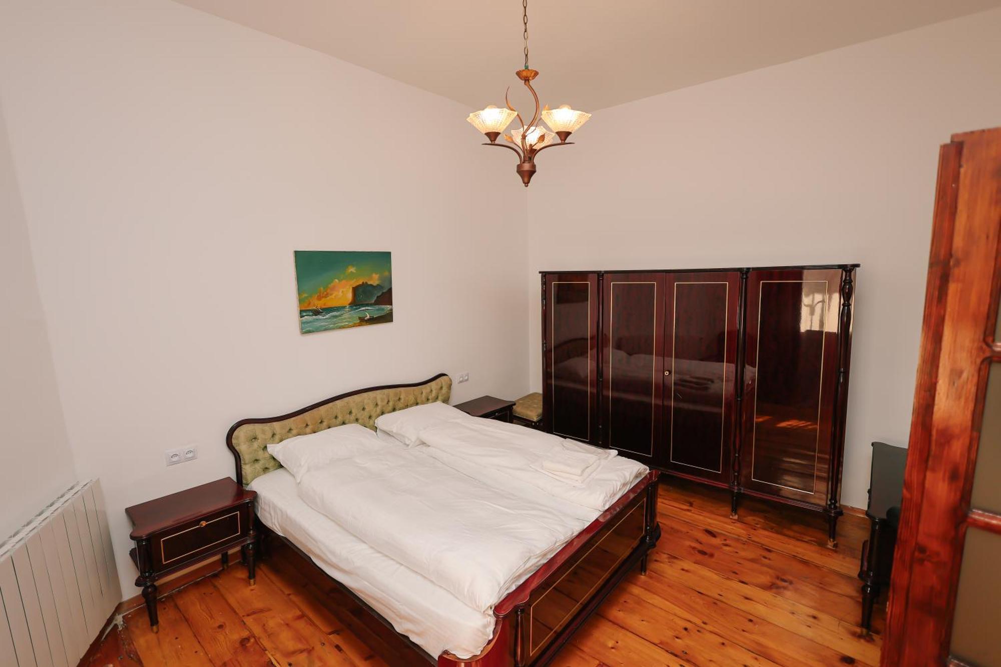 Rezis sweet home Tbilisi Buitenkant foto