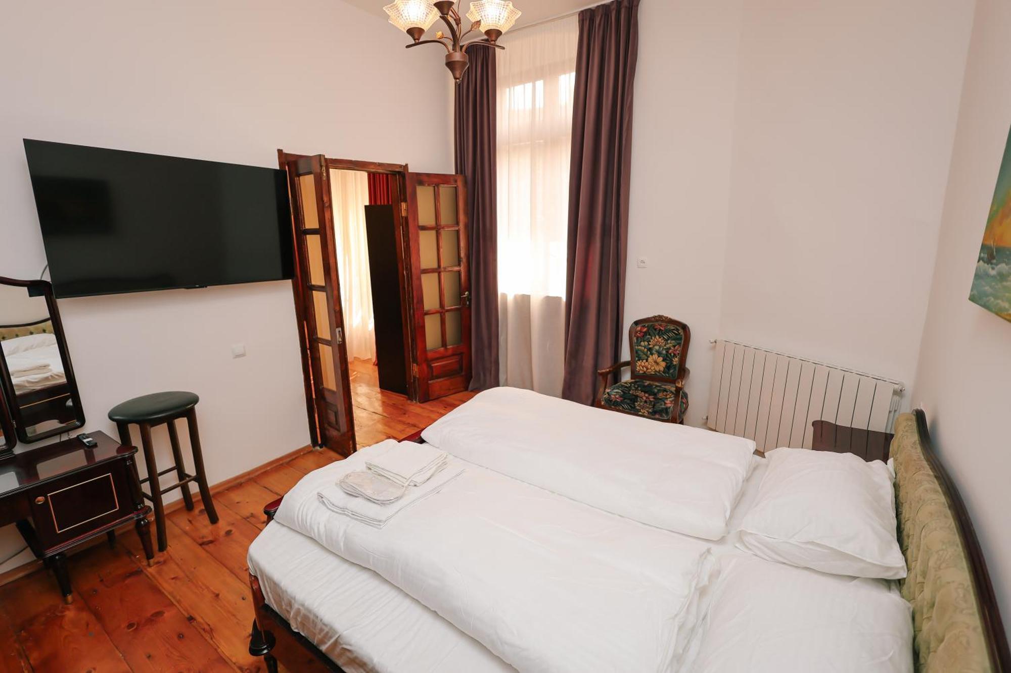 Rezis sweet home Tbilisi Buitenkant foto